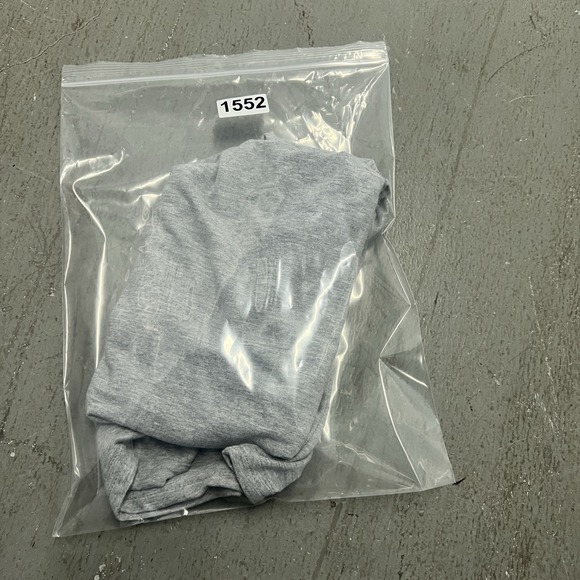 The North Face Women's Short Sleeve Logo T-Shirt Heather Gray Size XL - Picture 5 of 5